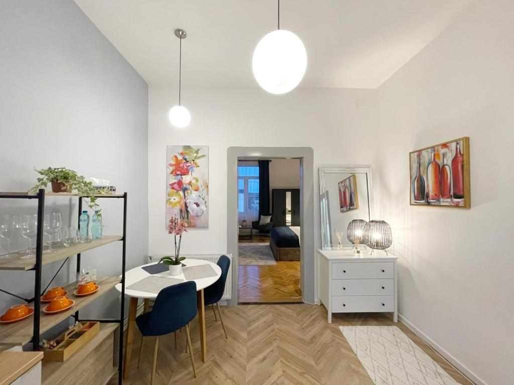 Lala'S Home Cluj-Napoca Ngoại thất bức ảnh